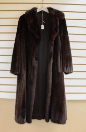 LADY'S FULL LENGTH MINK FUR CO