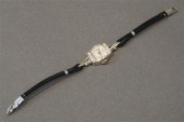 LADY'S GIRARD-PERREGAUX 14-KAR