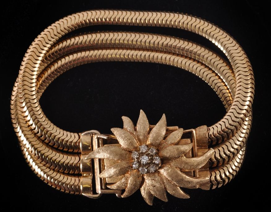 LADY'S GOLD AND DIAMOND