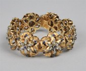 LADY'S GOLD DIAMOND AND SAPPHI