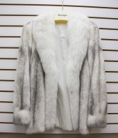 LADY'S MINK FUR COAT WITH FOX