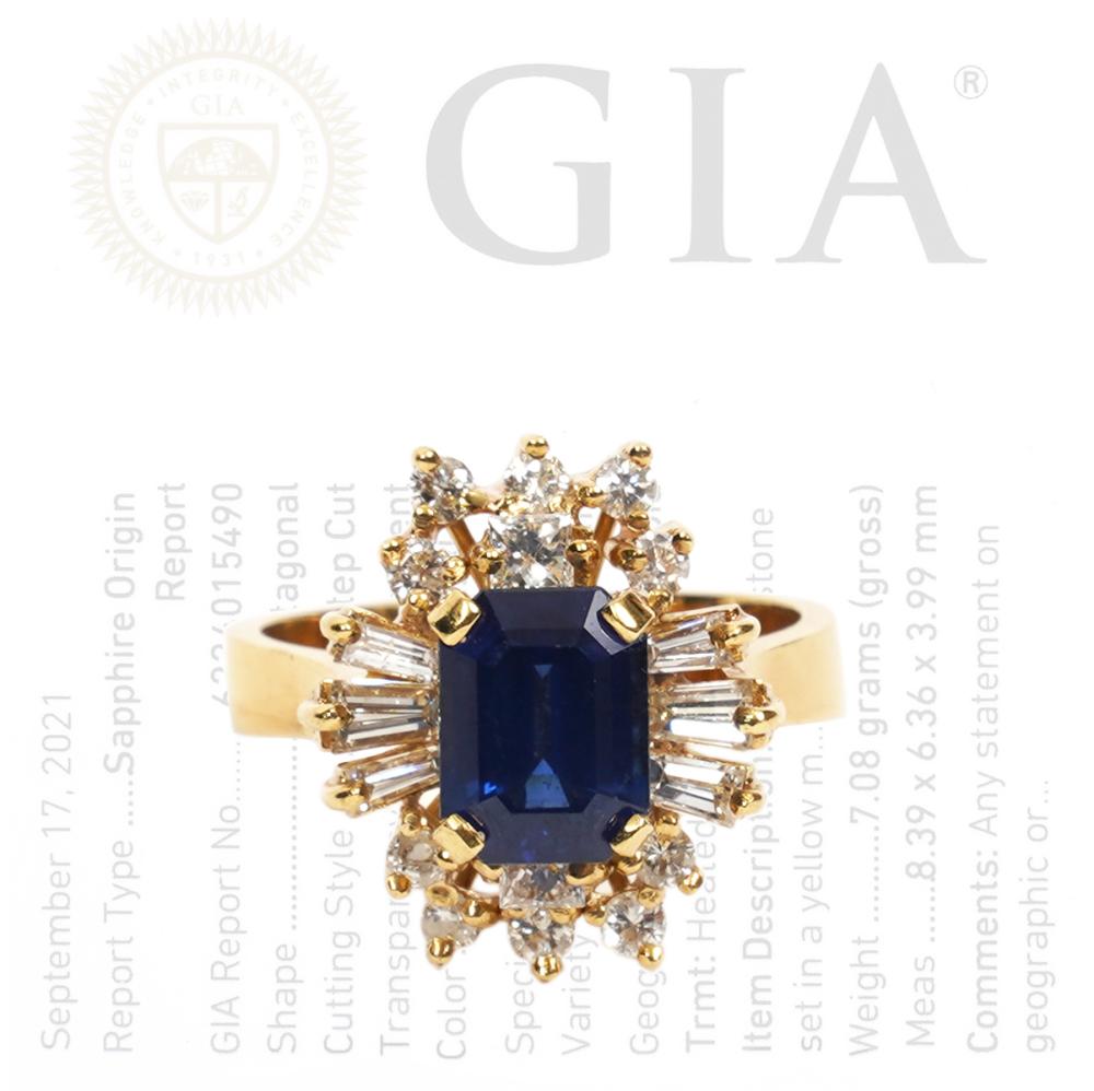 LADY'S NATURAL SAPPHIRE & DIAMOND