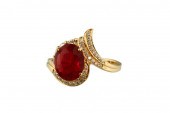 LADY'S RING - One 14K yellow g