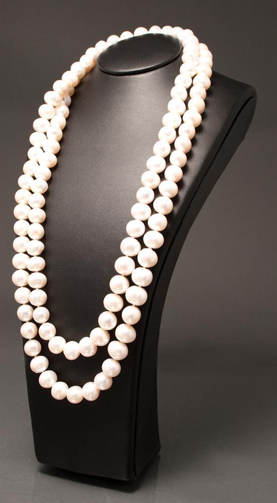 Lady's strand of approximately