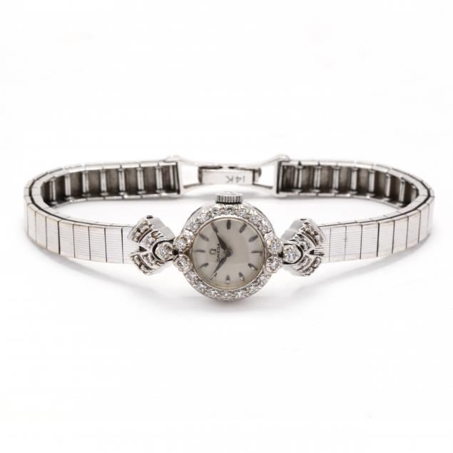 LADY'S VINTAGE WHITE GOLD AND