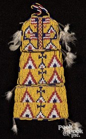 LAKOTA SIOUX INDIAN BEADED SEW