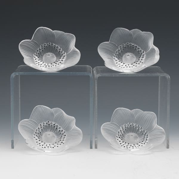 LALIQUE ANEMONE FLOWER