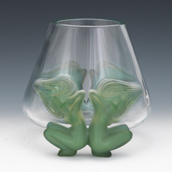LALIQUE "ANTINEA" VASE 8" x 10 ½"