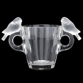 LALIQUE,  AUX DEUX PIGEONS  LA