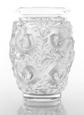 LALIQUE "BAGATELLE" FROSTED AR