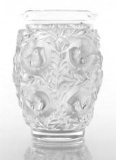 LALIQUE "BAGATELLE" FROSTED AR