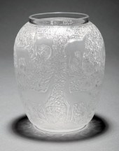 LALIQUE "BICHES" GLASS VASELal