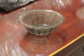 LALIQUE BOWL. Smokey glass bow
