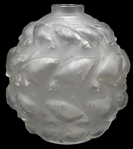 LALIQUE "CAMARET" FROSTED VASE OF
