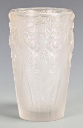 LALIQUE COQ ET RAISINS FROSTED