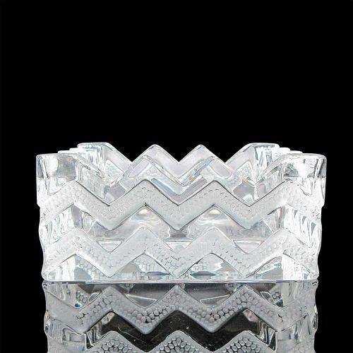 LALIQUE CRYSTAL ASHTRAY,
