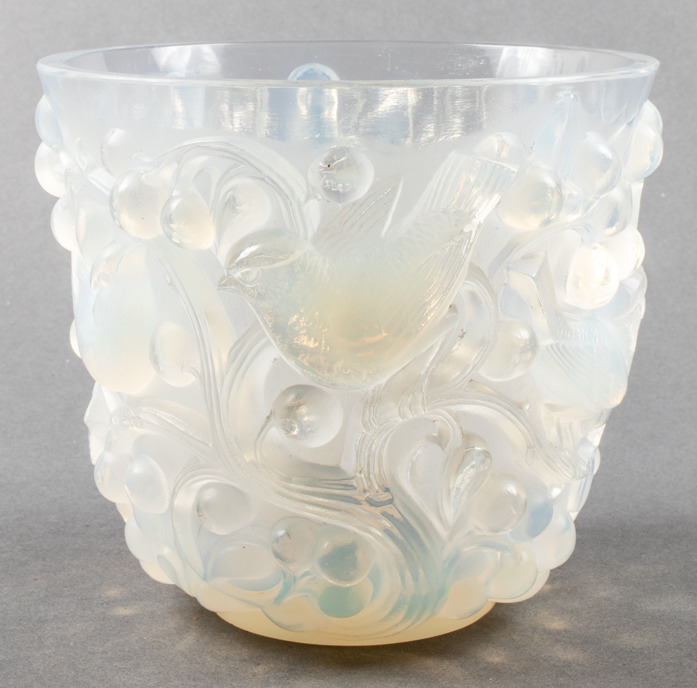 LALIQUE CRYSTAL AVALLON VASE