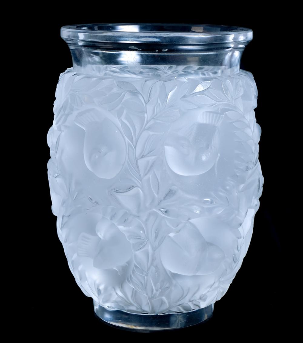 LALIQUE CRYSTAL BAGATELLE BIRD