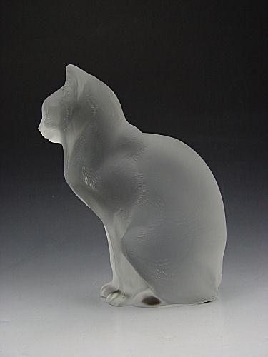 LALIQUE CRYSTAL ''CHAT ASSIS''