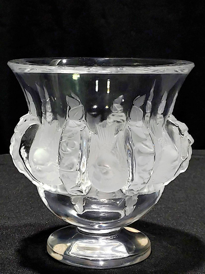 LALIQUE CRYSTAL DAMPIERRE