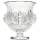 LALIQUE CRYSTAL "DAMPIERRE" VA