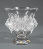 LALIQUE CRYSTAL "DAMPIERRE" VA