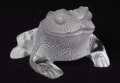 LALIQUE CRYSTAL FIGURE OF A TO