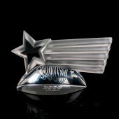 LALIQUE CRYSTAL FIGURINE, 2000