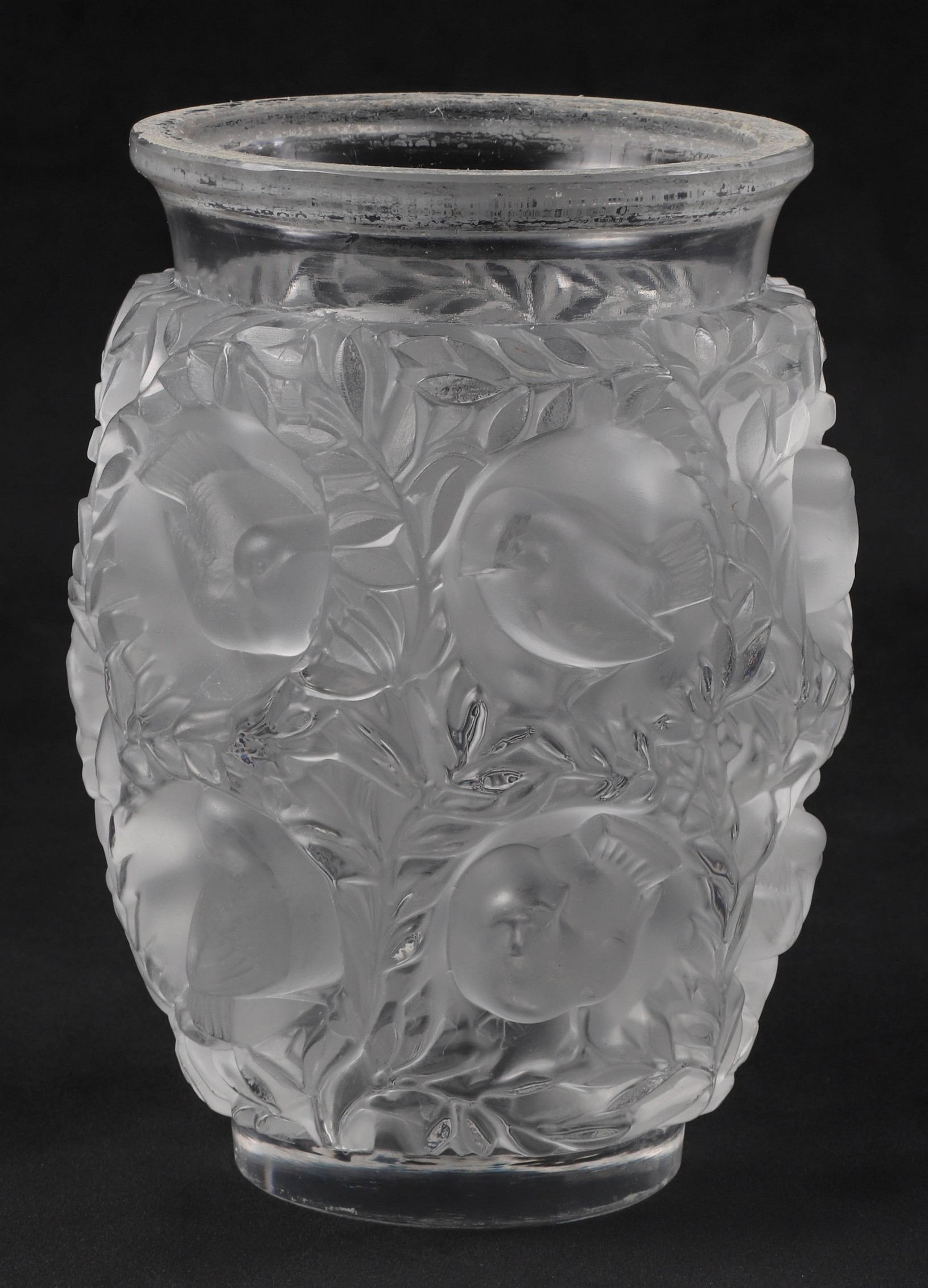 Lalique crystal frosted vase,
