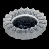 LALIQUE CRYSTAL "JAMAICAN" ASH