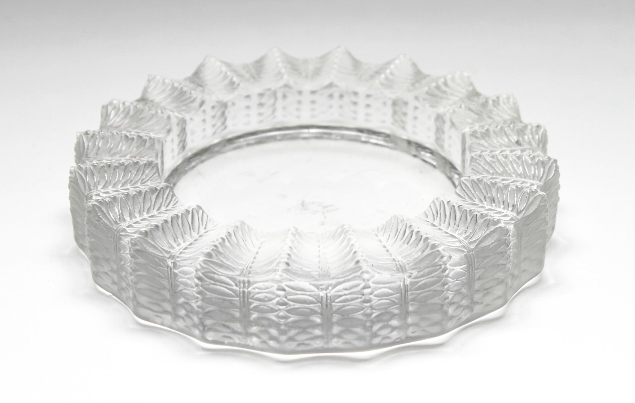 LALIQUE CRYSTAL "JAMAIQUE GREY"