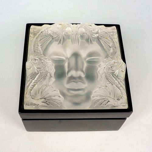 LALIQUE CRYSTAL LIDDED BOX,