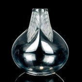 LALIQUE CRYSTAL OSUMI LEAF VAS