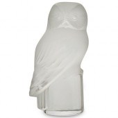 LALIQUE CRYSTAL OWL PAPERWEIGH