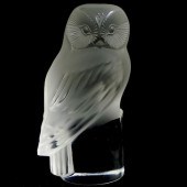 LALIQUE CRYSTAL OWL PAPERWEIGH