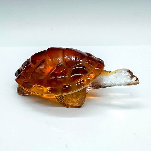 LALIQUE CRYSTAL SCULPTURE,