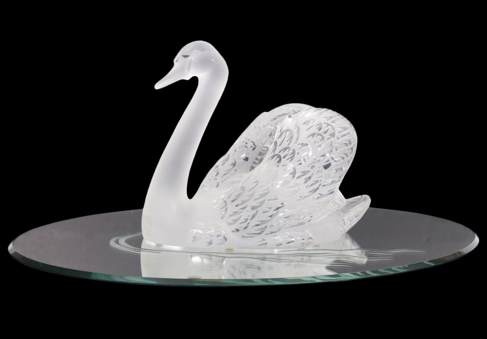 LALIQUE CRYSTAL SWAN ON MIRROR