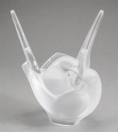 LALIQUE CRYSTAL 'SYLVIE' FLOWE