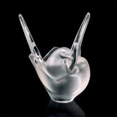 LALIQUE CRYSTAL SYLVIE VASE WI