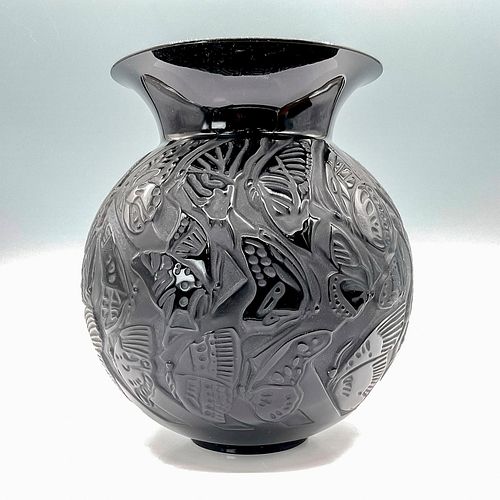 LALIQUE CRYSTAL VASE, NYMPHALE