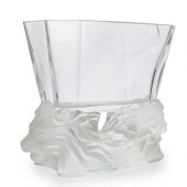 LALIQUE CRYSTAL "VENISE" LION