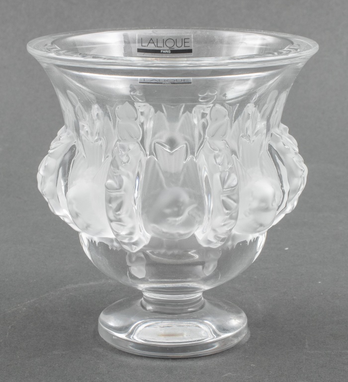 LALIQUE "DAMPIERRE" VASE Lalique