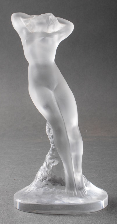 LALIQUE "DANSEUSE BRAS LEVES"