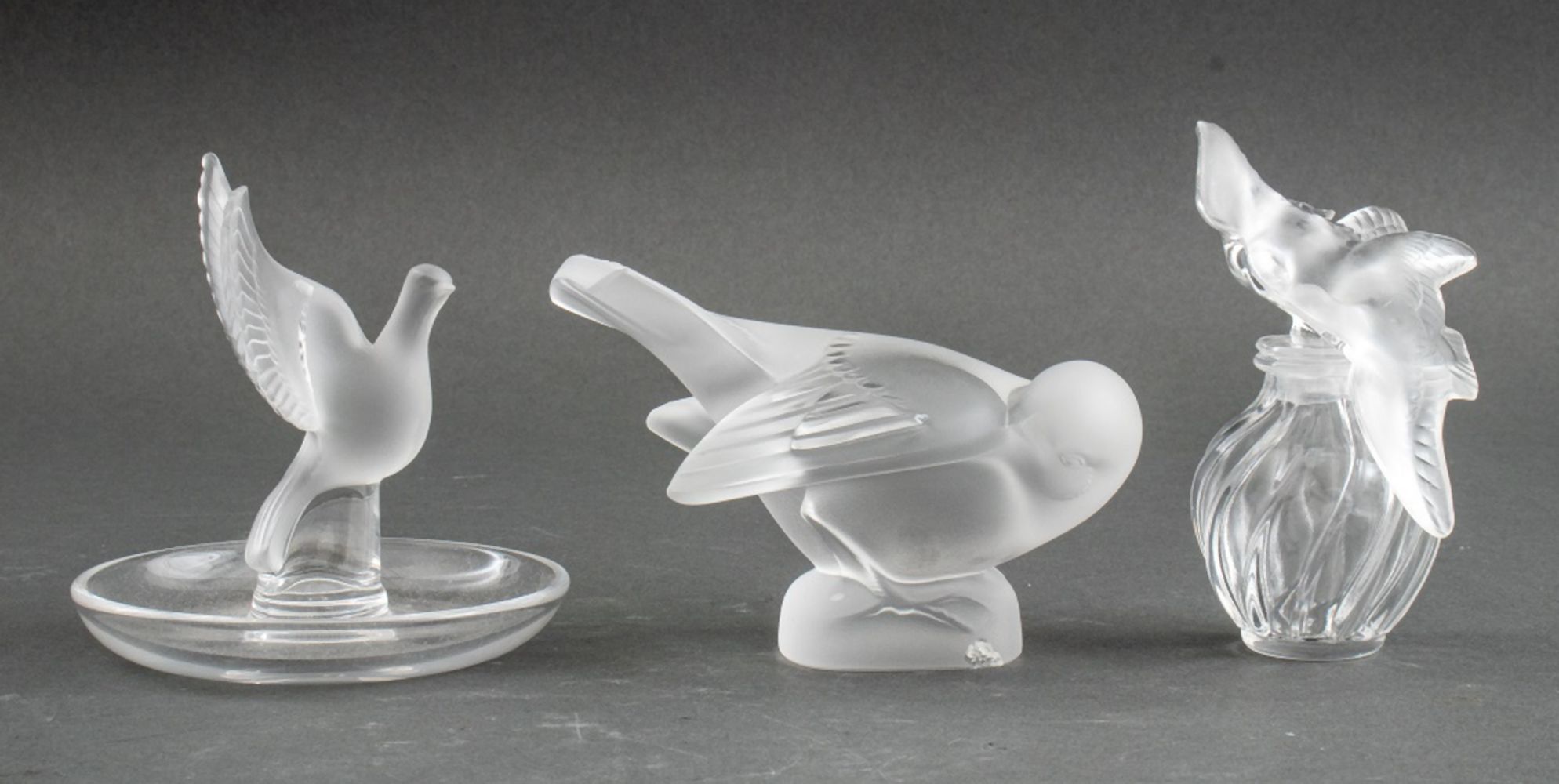 LALIQUE "DOVE" FROSTED CRYSTAL