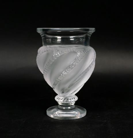LALIQUE "ERMENONVILLE" FROSTED
