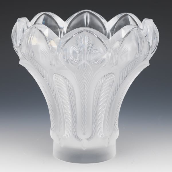 LALIQUE "ESNA" PEACOCK FEATHER VASE