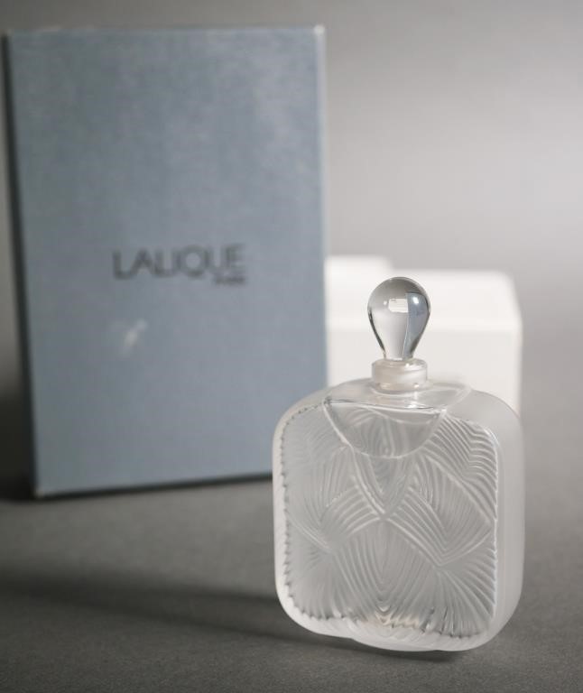 LALIQUE FLACON HITTITE PERFUME