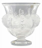 LALIQUE FRANCE 'DAMPIERRE' SAT