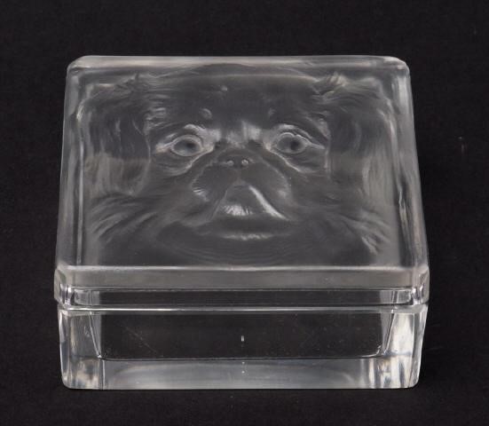 LALIQUE FRANCE DRESSER BOXA very