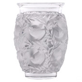 LALIQUE FRENCH CRYSTAL SAINT-M